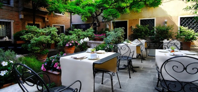 Sina Palazzo Sant'Angelo