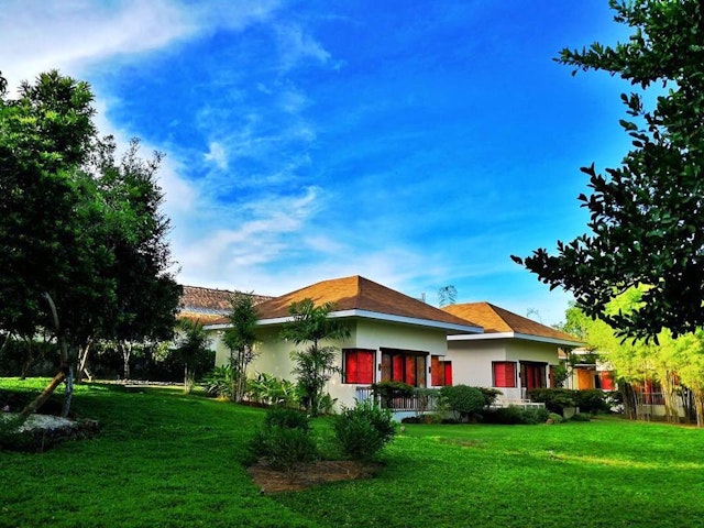 Bluewater Panglao Beach Resort