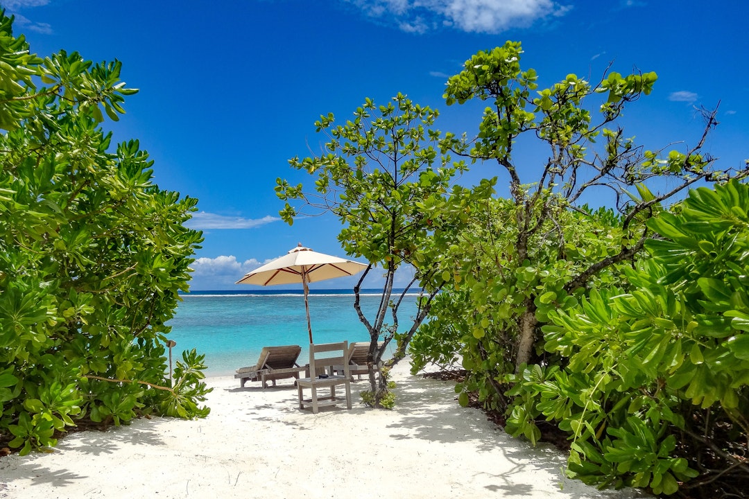 Luxus Malediven Urlaub im Wasserbungalow