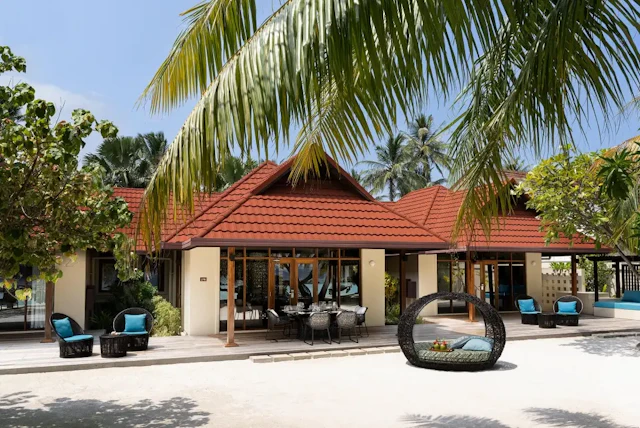 Niva Kurumba Maldives