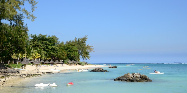 Flitterwochen auf Mauritius: Romantische Reise für Zwei