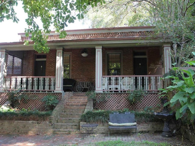 The Corners Mansion Inn