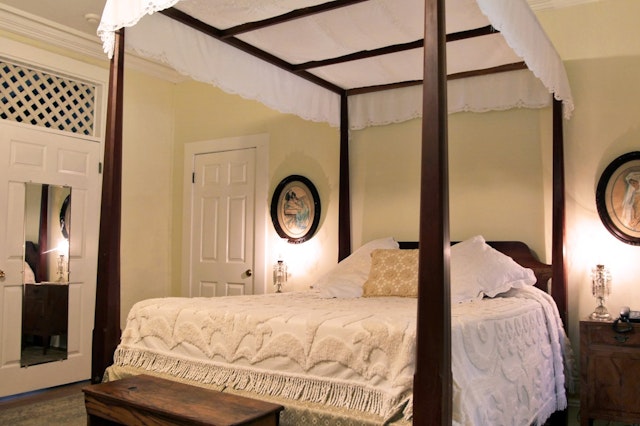 The Corners Mansion Inn