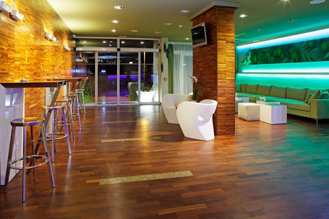 Hotel Bol