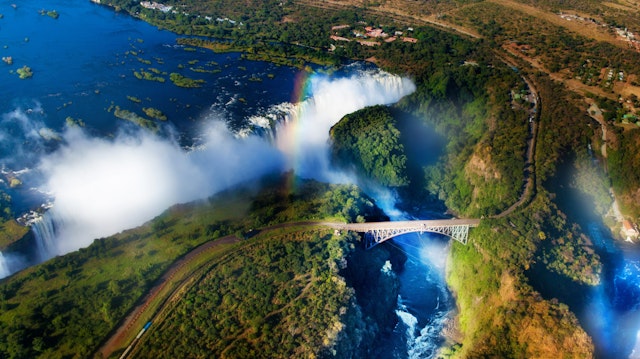 Victoria Falls (Zimbabwe)-2