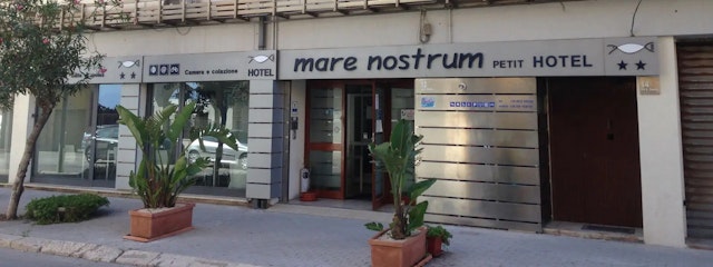 Mare Nostrum Petit Hotel