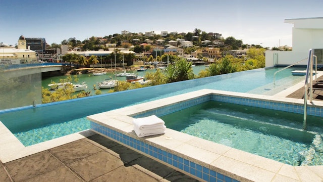 Oaks Townsville Gateway Suites