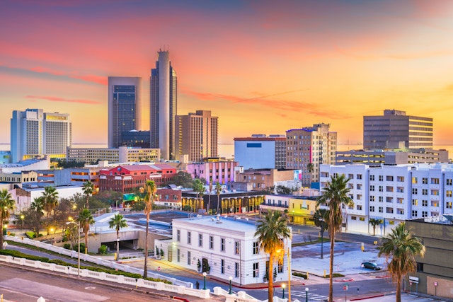 Texas Rundreise 2 Wochen: Ab Dallas mit Ranch