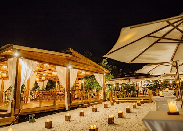 La Passion by Achariyak