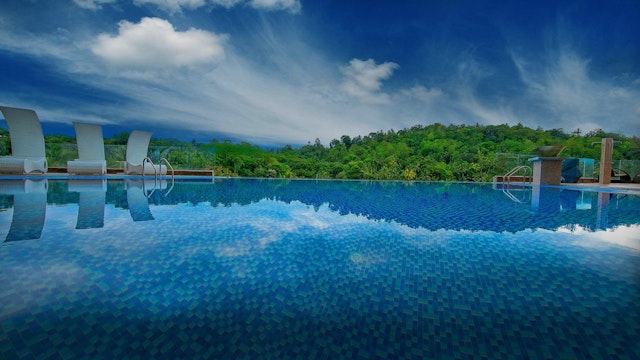 The Golden Crown Kandy