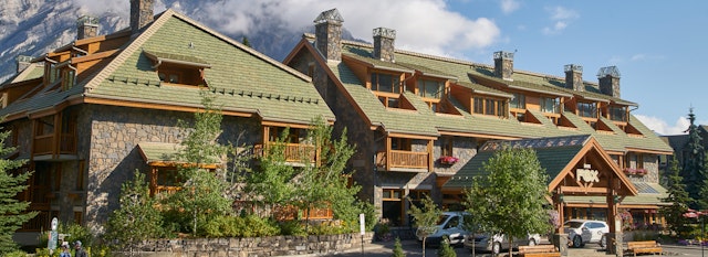 Fox Hotel & Suites