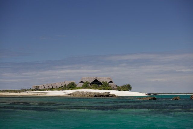Lazy Lagoon Island Lodge