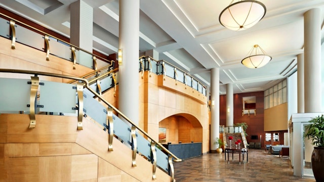 Sheraton Suites Calgary Eau Claire