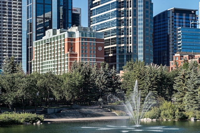 Sheraton Suites Calgary Eau Claire