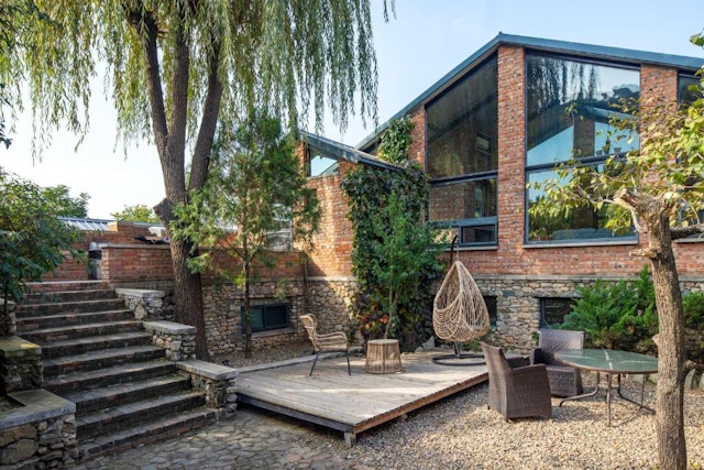 Brickyard Retreat at Mutianyu Great Wall