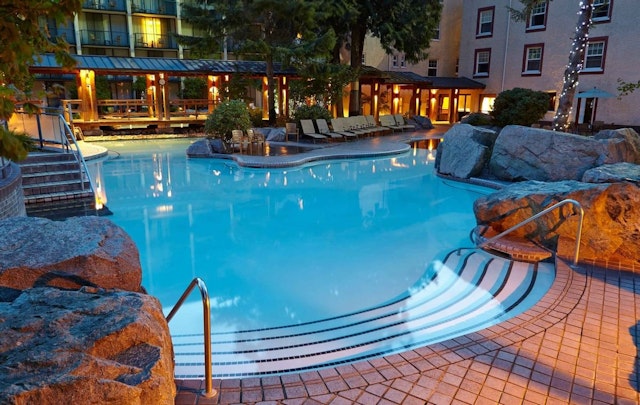 Harrison Hot Springs Resort & Spa