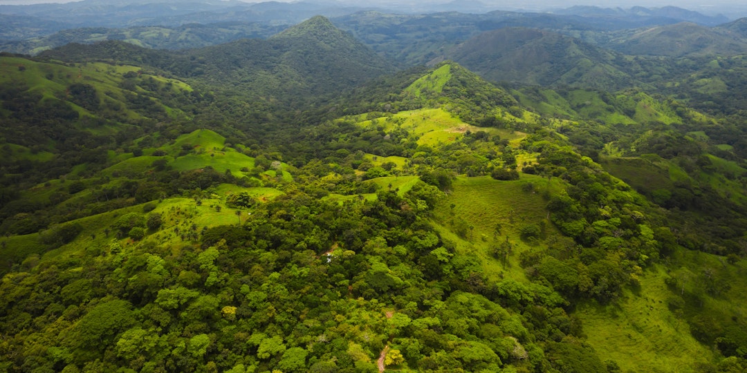 Costa Rica: Karibikstrand und Stadtabenteuer