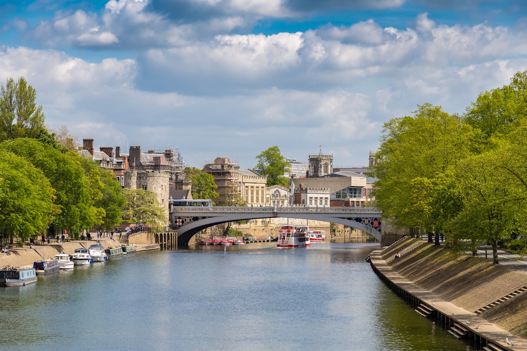 England, Scotland & Ireland: 2-Week Itinerary with Guide