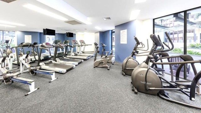 Oaks Brisbane Aurora Suites