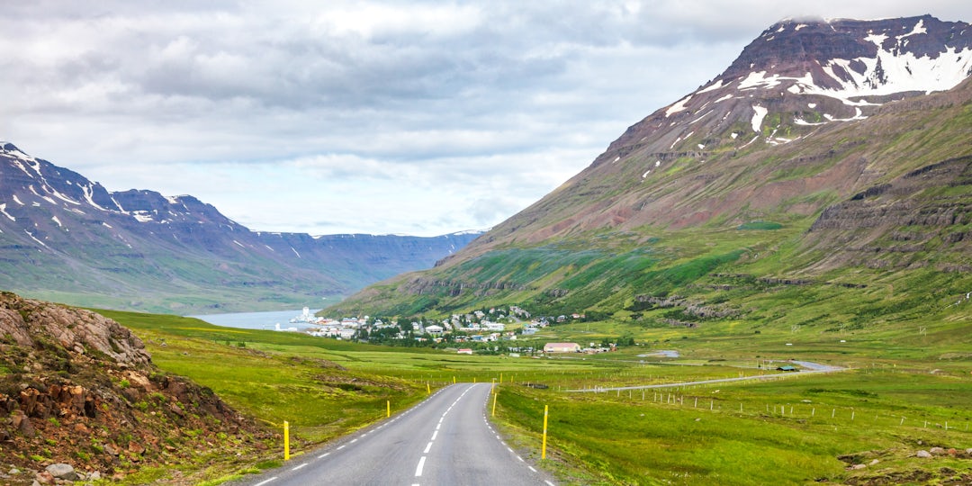 Günstig nach Island reisen: Abenteuer mit kleinem Budget