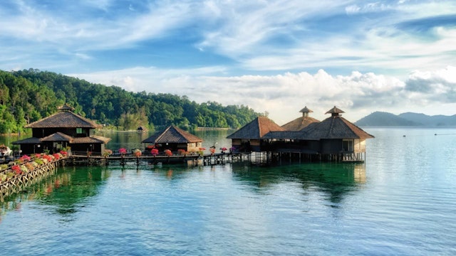 Gayana Marine Resort