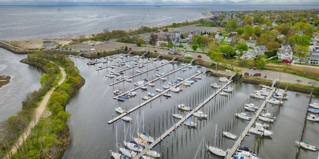 Connecticut-2