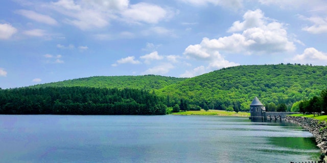 Connecticut-8