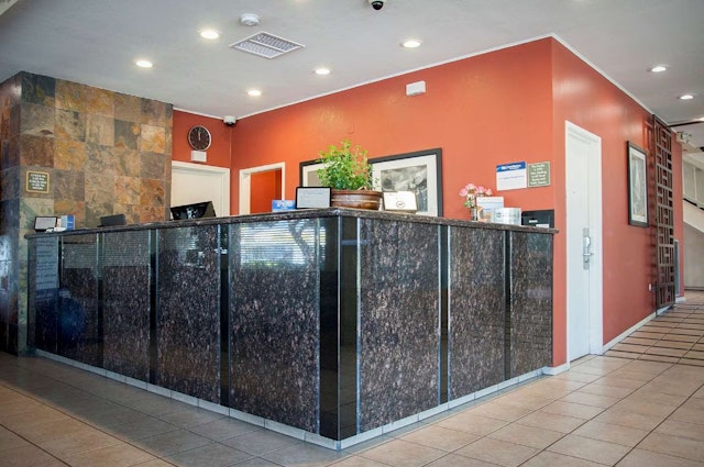 Best Western Village Inn
