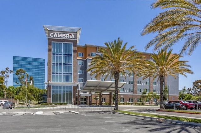 Cambria Hotel LAX