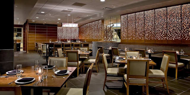 Crowne Plaza Chicago Ohare Hotel & Conf Ctr