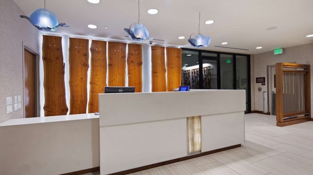 Best Western Plus Bayside Inn