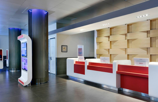 DoubleTree by Hilton Ottawa Downtown