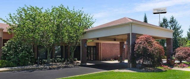 Sonesta Select Newport Middletown