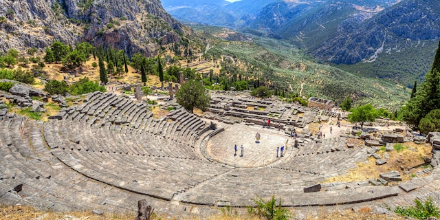 Circuit de 10 Jours en Grèce : l'Attique, le Péloponnèse et Épidaure