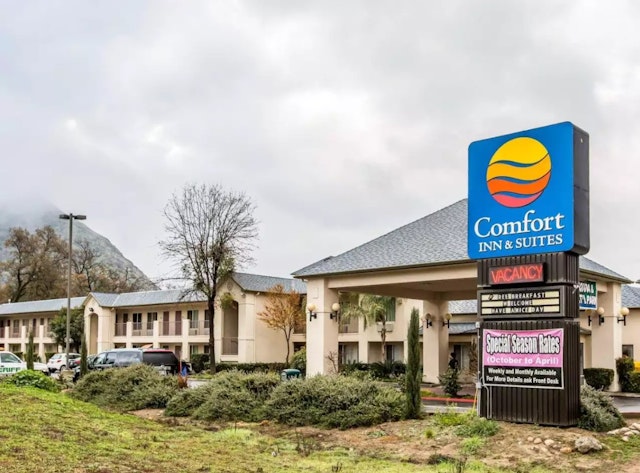 Comfort Inn & Suites Sequoia Kings Canyon
