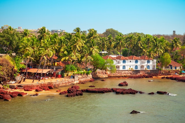 Dona Paula-2
