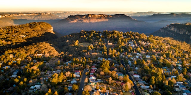 Leura-5