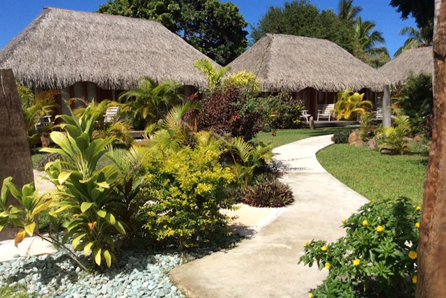 Moorea Beach Lodge (don't use)