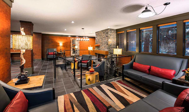 Whistler Village Inn & Suites