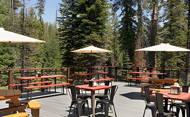 Wuksachi Lodge