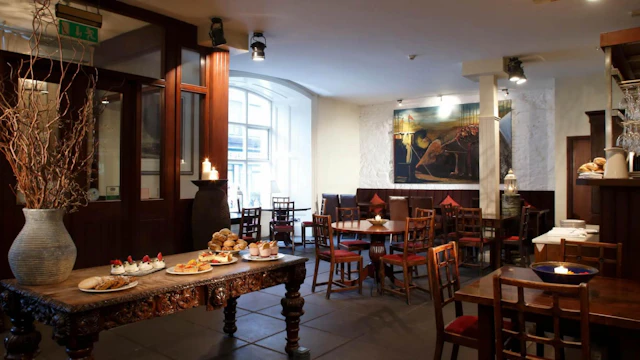 Old Ground Hotel Ennis