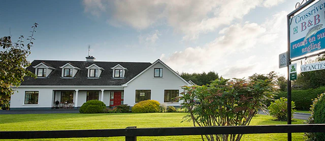 Crossriver Bed & Breakfast