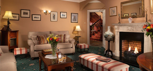 Killarney Lodge