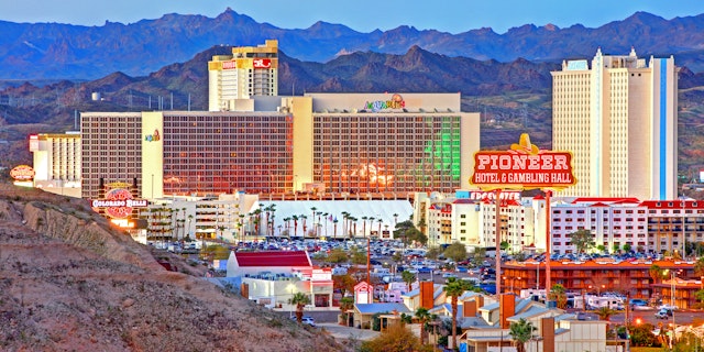Laughlin-1
