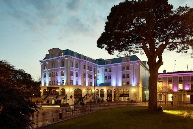 Killarney Plaza Hotel