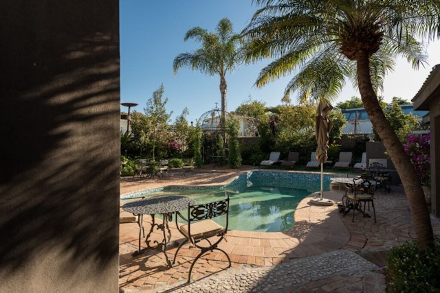 Baruch Guesthouse on Lovell