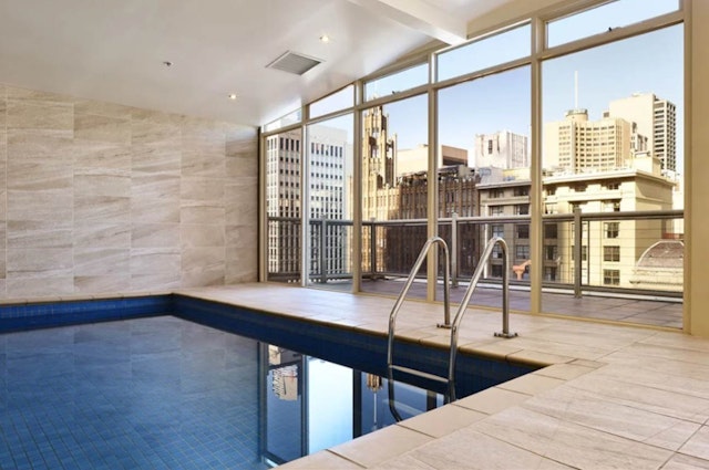 The Victoria Hotel Melbourne