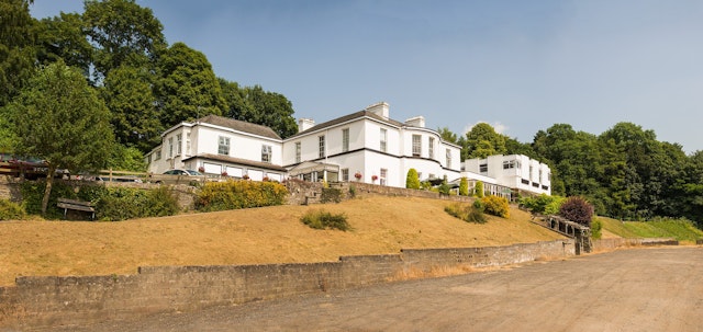The Manor Hotel