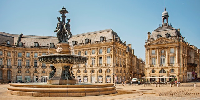 France Itinerary 14 Days: 2-Week Route Through Paris, Bordeaux & the Riviera