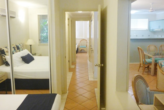 Palm Cove Tropic Apartments